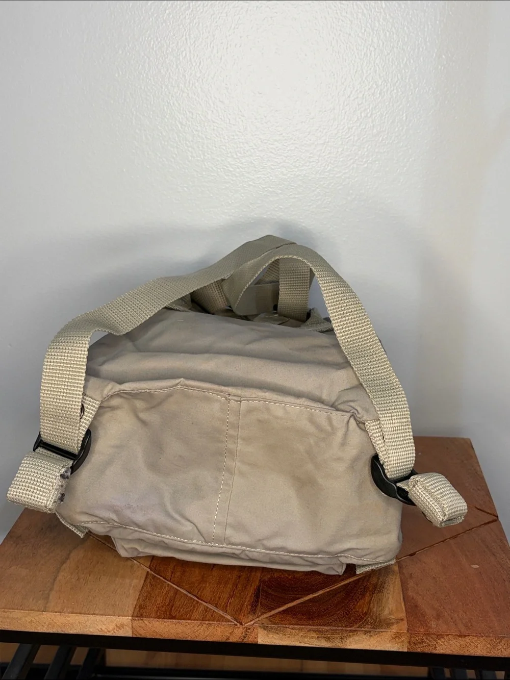 Fjällräven Kånken Mini Backpack - Light Taupe
